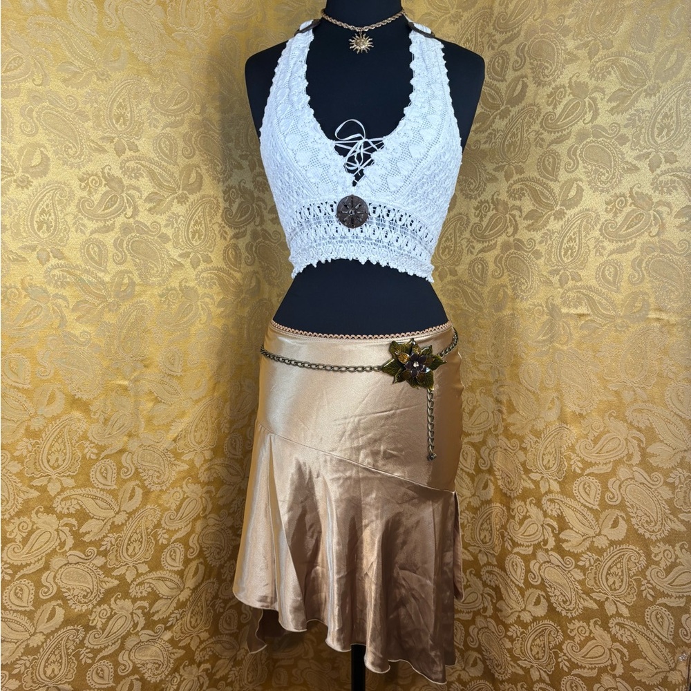 ✨Vintage Y2K Boho Gold Satin Asymmetrical Midi Skirt✨ - Picture 3 of 7